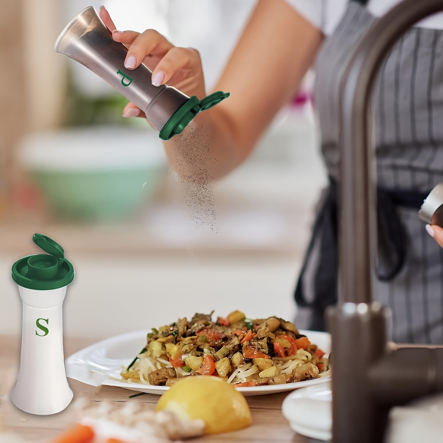 Juego de 2 saleros y pimentero - Commercial Kitchen Utensils reseña y precio